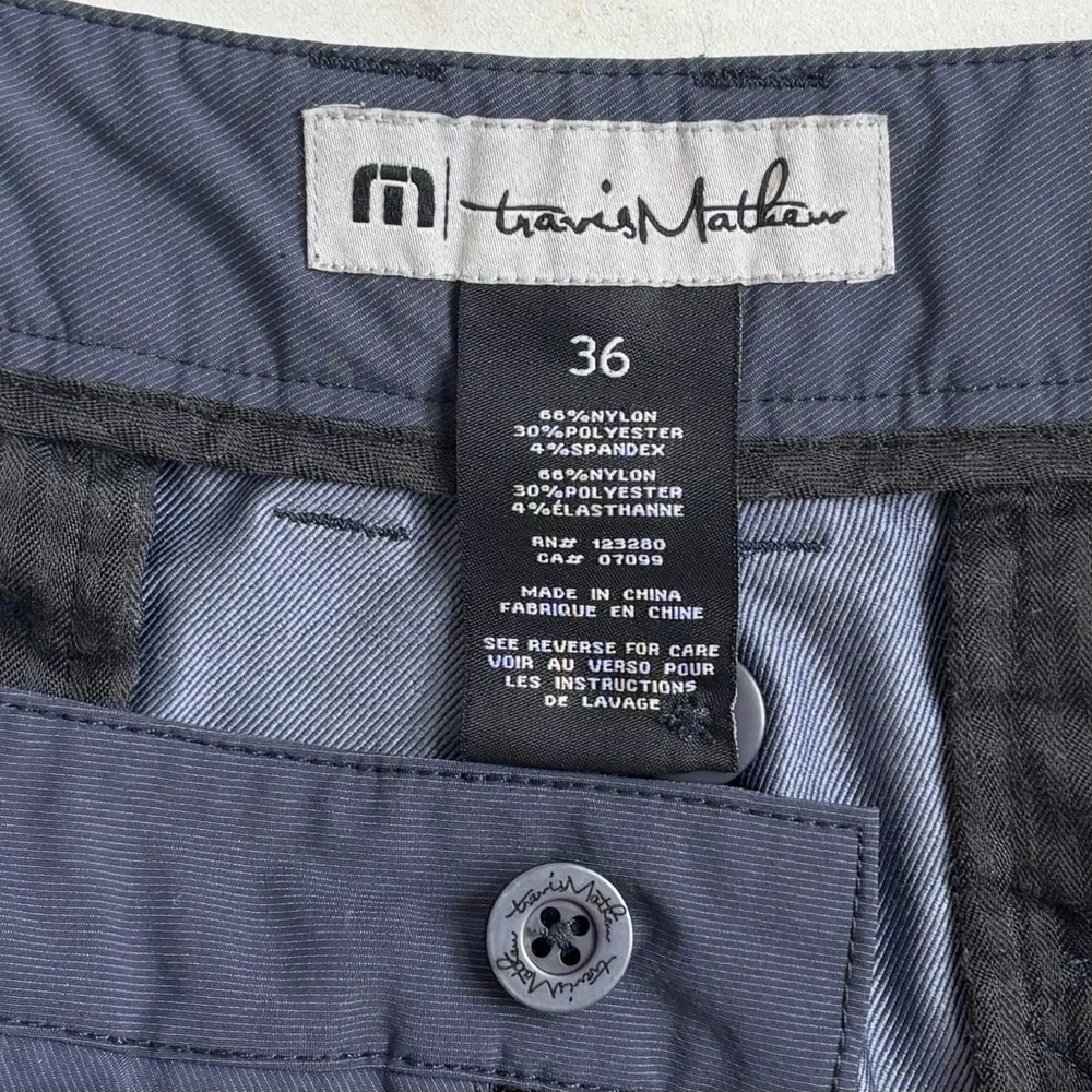 Travis Mathew Beck Golf Performance Shorts Blue Size 36